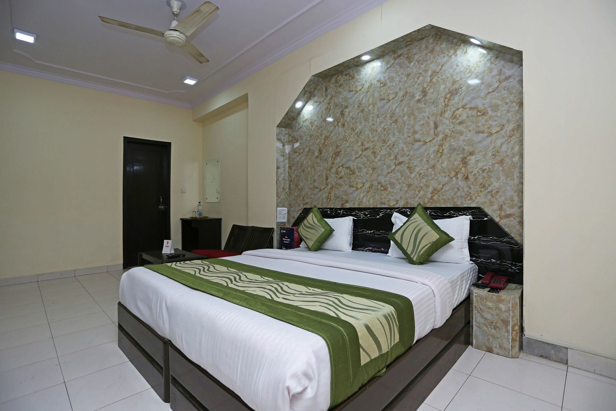 Hotel Elegant International Nové Dillí Exteriér fotografie
